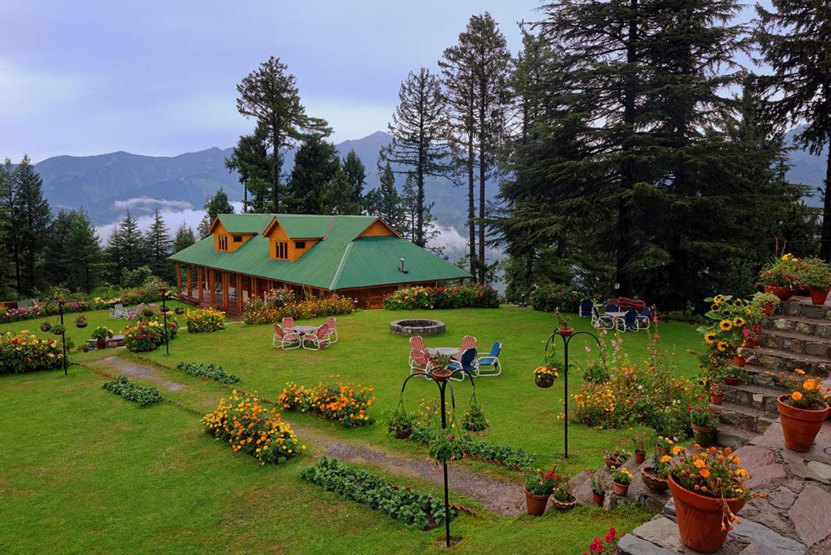 Arcadian Sprucewoods Hotel Shogran ภายนอก รูปภาพ
