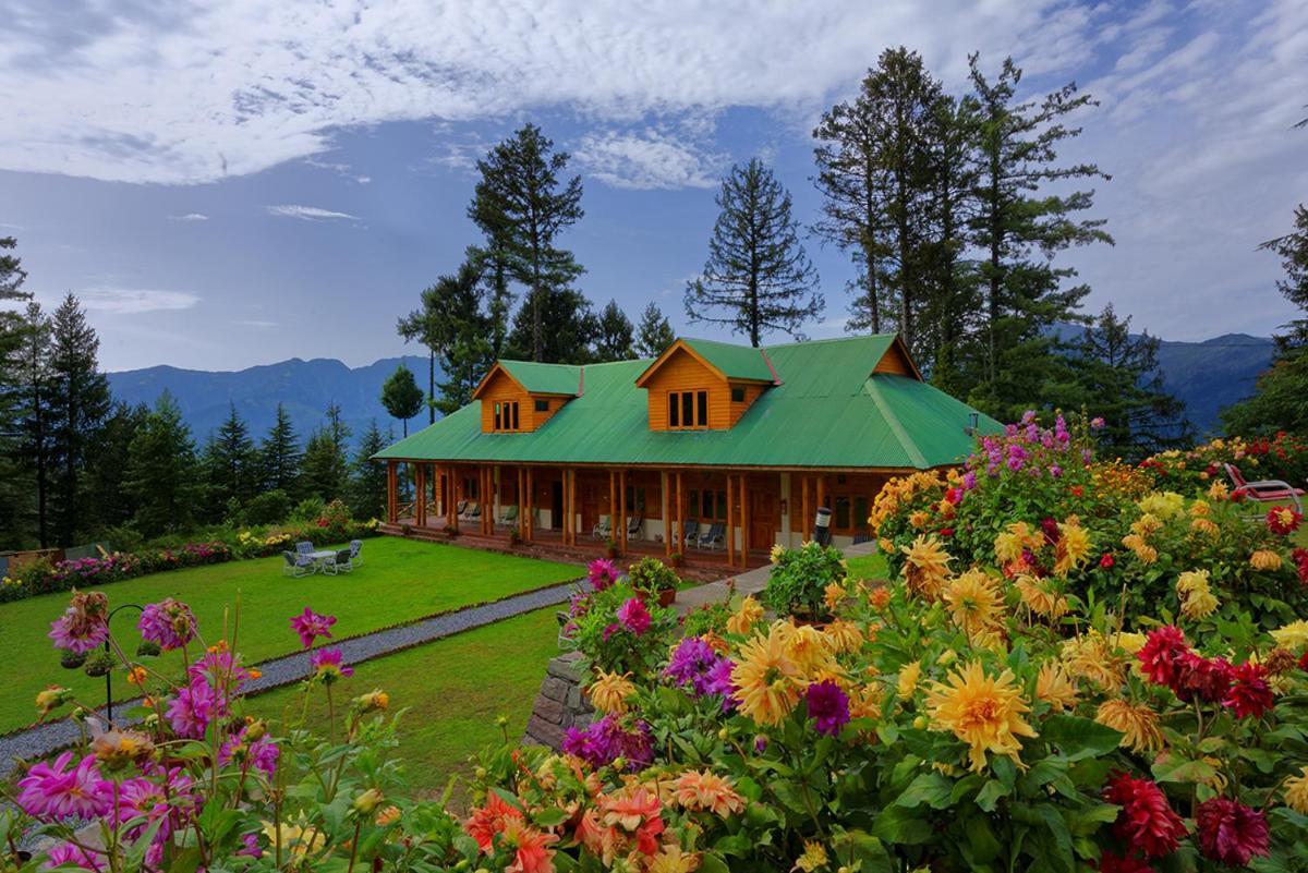 Arcadian Sprucewoods Hotel Shogran ภายนอก รูปภาพ