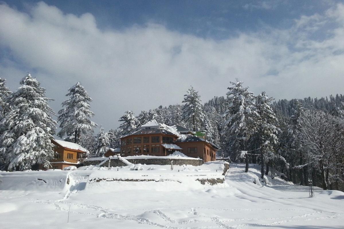 Arcadian Sprucewoods Hotel Shogran ภายนอก รูปภาพ