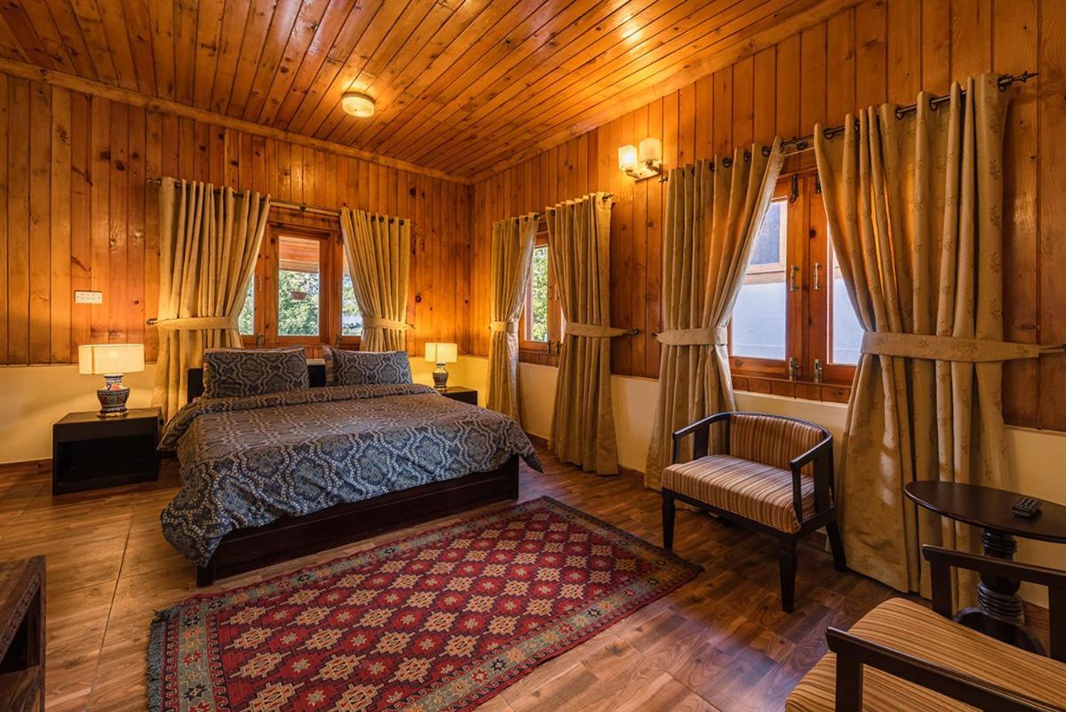 Arcadian Sprucewoods Hotel Shogran ภายนอก รูปภาพ