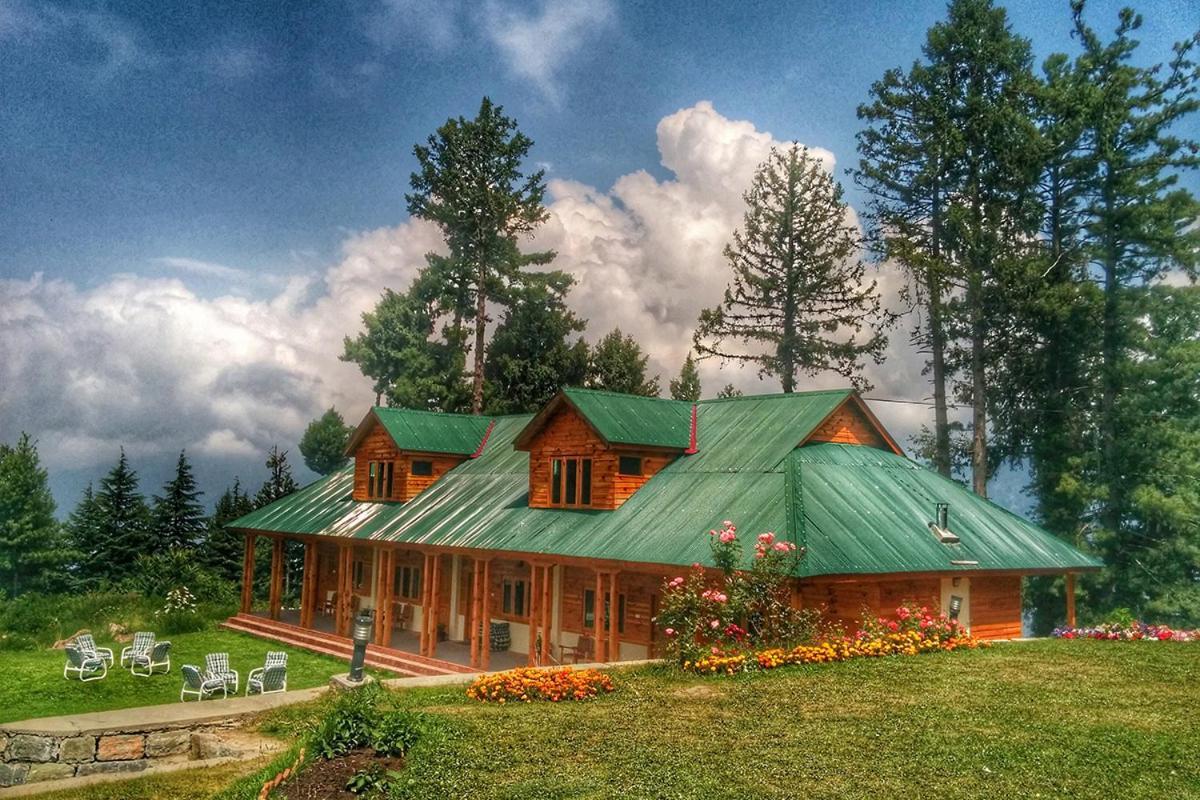 Arcadian Sprucewoods Hotel Shogran ภายนอก รูปภาพ