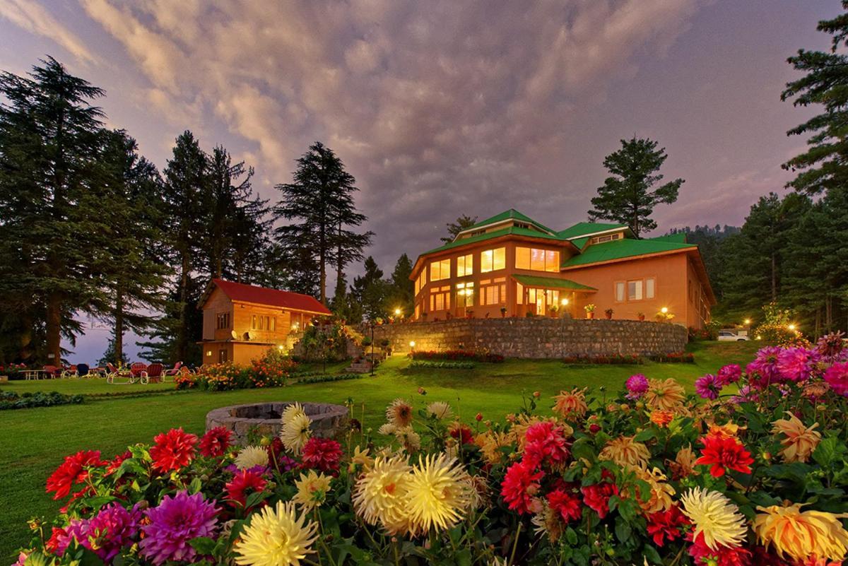 Arcadian Sprucewoods Hotel Shogran ภายนอก รูปภาพ